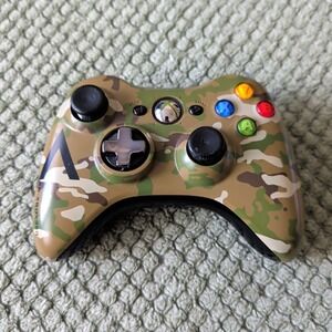 Microsoft Xbox 360 Wireless Halo 4 Camouflage Camo OEM Controller